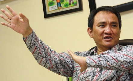 Dipanggil KPK, Andi Arief Melakukan Perlawanan - GenPI.co