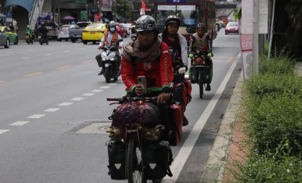 Tiga WNI Berangkat Haji Naik Sepeda, Sudah Berada di Bangkok - GenPI.co