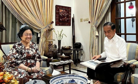 Capres dari PDIP Akan Ditentukan Jokowi Bersama Megawati? - GenPI.co