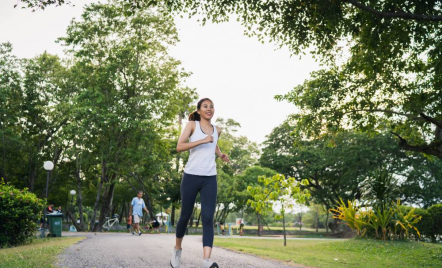 Tips Latihan Lari untuk Pemula, Jaga Badan Tetap Sehat! - GenPI.co