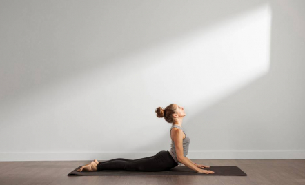 Ini 5 Manfaat Yoga, Nyeri Punggung dan Sendi Pergi! - GenPI.co