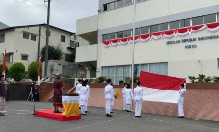 Upacara Kemerdekaan RI, KBRI Jepang Kibarkan Bendera Merah Putih - GenPI.co