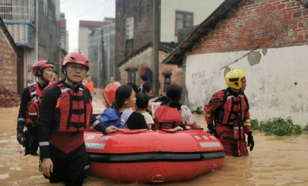 Bencana Datang Tiba-tiba, Belasan Warga China Tewas dan Puluhan Hilang - GenPI.co