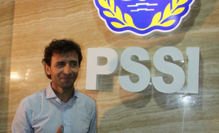 Semringah Timnas Indonesia U-22 Raih Emas, Luis Milla Puji PSSI - GenPI.co