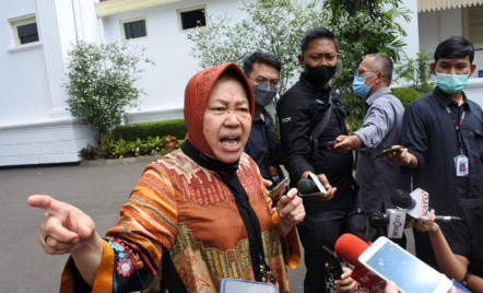 Masyarakat Indonesia Dapat BLT, Tri Rismaharini Beri Peringatan - GenPI.co