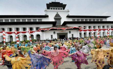 Jadi Warisan Budaya Tak Benda Indonesia, Tari Merak Perlu Dilestarikan - GenPI.co
