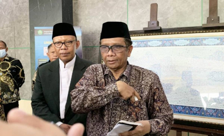 Pengakuan Ismail Bolong Bikin Gerah Mahfud MD dan KPK - GenPI.co