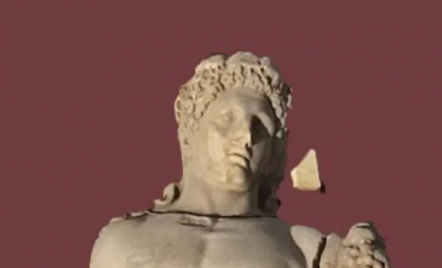 Peneliti Temukan Patung Pahlawan Mitologi Yunani Hercules Berusia 2.000 Tahun - GenPI.co