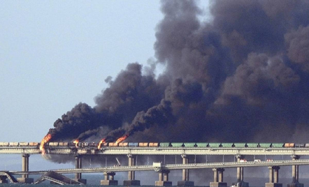 Lagi, Rusia Tuduh Militer Ukraina Ledakan Jembatan Krimea - GenPI.co