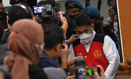 Arif Rachman Akui Tak Tanggapi Ajakan Chuck Putranto Tonton Rekaman CCTV - GenPI.co