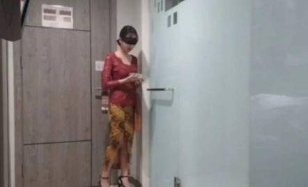 Pelaku Video Viral Wanita Kebaya Merah Dibongkar, TKP Hotel Mewah - GenPI.co