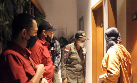 Operasi Yustisi di 6 Hotel, Satpol PP Kota Bandung Ciduk 22 Pelanggar - GenPI.co