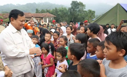 Pendukung Presiden Jokowi Pilih Prabowo Subianto, Ganjar Pranowo Kalah - GenPI.co