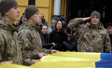 NATO Berencana Memberikan Bantuan Militer Jangka Panjang ke Ukraina - GenPI.co