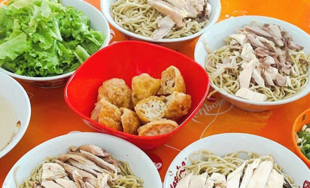 Rekomendasi Tempat Makan Enak Terdekat di Jakarta, Coba Bakmi Acang - GenPI.co