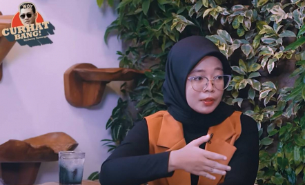 Rozy Ajak Ibu Norma Risma Begituan Siang Hari saat Ramadan - GenPI.co
