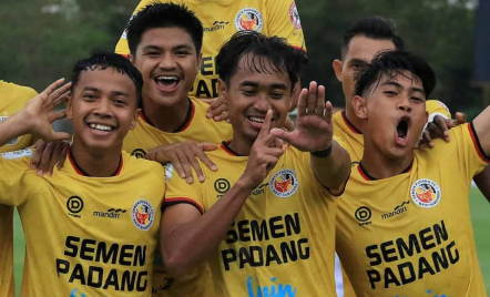Yakin Bisa Promosi ke Liga 1, Semen Padang FC Kecewa Liga 2 Dihentikan - GenPI.co
