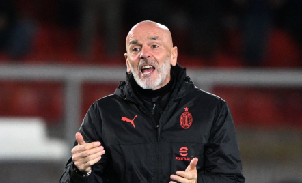 Timnya Dibantai AS Roma, Stefano Pioli: AC Milan Tak Berkualitas - GenPI.co