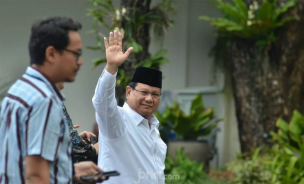 Capres 2024: Elektabilitas Prabowo Naik, Ganjar Turun, Anies Keok - GenPI.co