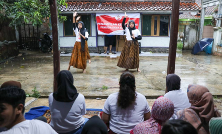 Lestarikan Budaya Tanah Air, Pemuda Mahasiswa Nusantara Gelar Jaipong - GenPI.co