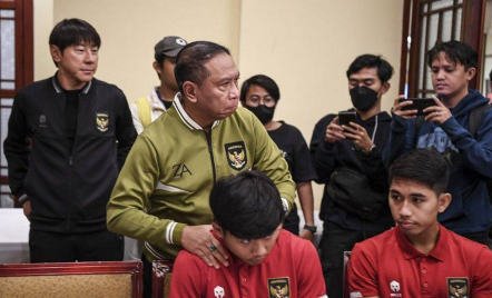 Status Tuan Rumah Dicabut FIFA, Zainudin Amali Singgung Piala Dunia Senior - GenPI.co