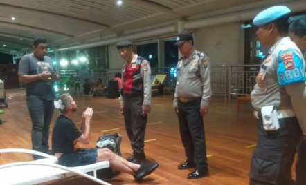 Bule Asal Amerika Bikin Onar Ganggu Istri Orang di Bandara Ngurah Rai Bali - GenPI.co