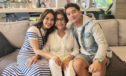 Ayu Ting Ting Bertemu Boy William dan Oma, Langsung Ditanya Nikah - GenPI.co