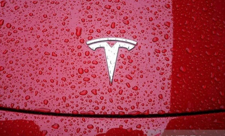 Ada Kesalahan Perangkat Lunak, Tesla Tarik Kembali 200 Ribu Kendaraan - GenPI.co
