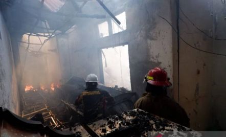 Kebakaran di Jayapura Papua, Gudang Logistik RSUD Abepura Ludes - GenPI.co