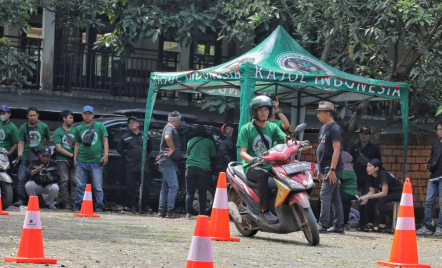 Kajol Dukung Ganjar Gelar Pelatihan Safety Riding ke Driver Ojol - GenPI.co