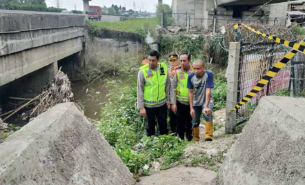Kolam Lele di Kolong Jalur Rel Kereta Cepat di Bandung Diminta Pindah - GenPI.co