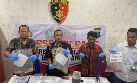 Polisi Tangkap 2 Pelaku Pembobolan Toko Emas di Banjarmasin - GenPI.co