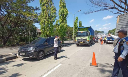 Truk Kecelakaan di Semarang yang Tewaskan 2 Orang Ternyata Tak Laik Jalan - GenPI.co