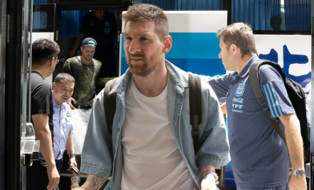 Beredar Kabar Lionel Messi Masuk Manifes Penerbangan ke Jakarta - GenPI.co