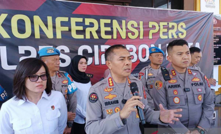 Polda Jawa Barat Tetapkan Mantan Kapolsek Mundu Menjadi Tersangka - GenPI.co