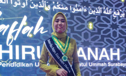 Nana Berhasil Jadi Mahasiswa Baru UNAIR 2023 pada Usia 16 Tahun - GenPI.co