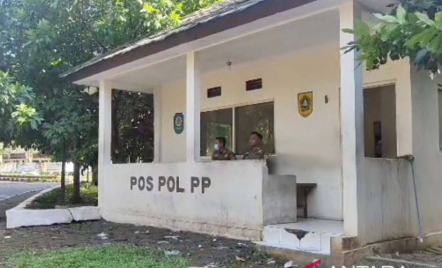 Sejumlah Anggota Satpol PP Bogor Pesta Miras di Pos Kantor Bupati - GenPI.co