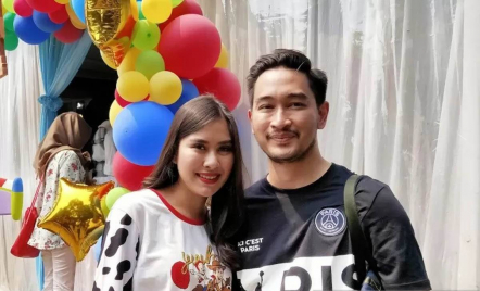 Syahnaz Sadiqah dan Jeje Govinda Makin Romantis, Mama Amy: Badai Sudah Berlalu - GenPI.co