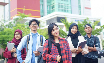 Keuntungan Beasiswa Influencer di UM Surabaya, Bakal Bebas Uang Gedung - GenPI.co