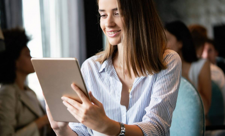 Cara Cerdas Memilih Tablet Sesuai Kebutuhan, Cek Konektivitas dan Ukuran Layar - GenPI.co