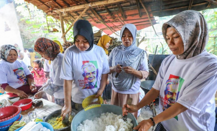 Meriahkan Tradisi, Gardu Ganjar Gelar Pembuatan Bubur Suro di Pandeglang - GenPI.co