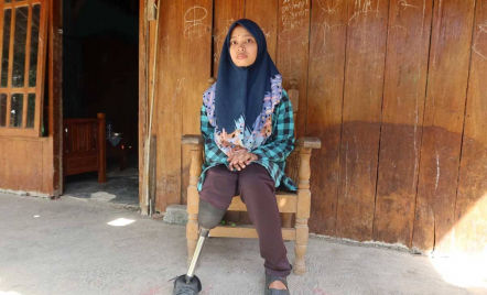 Pola Belajar Yubita, Gadis Difabel Diterima Kuliah Gratis di UGM Yogyakarta - GenPI.co