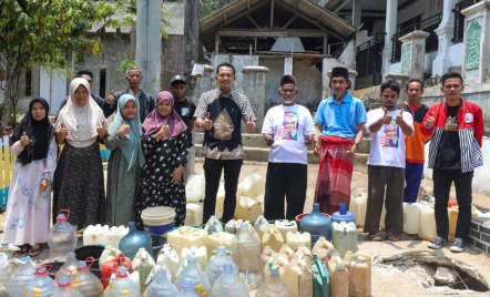 Peduli Masyarakat Banten, Gardu Ganjar Penuhi Kebutuhan Air di 11 Titik - GenPI.co