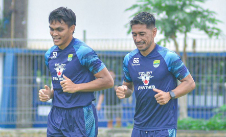 4 Pemain Timnas Sudah Kembali Berlatih di Persib Bandung - GenPI.co