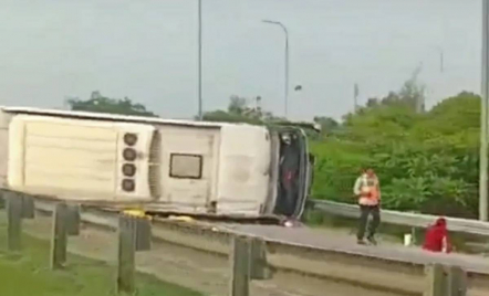 12 Penumpang Tewas, Sopir Bus Handoyo yang Kecelakaan di Exit Tol Cikopo Jadi Tersangka - GenPI.co