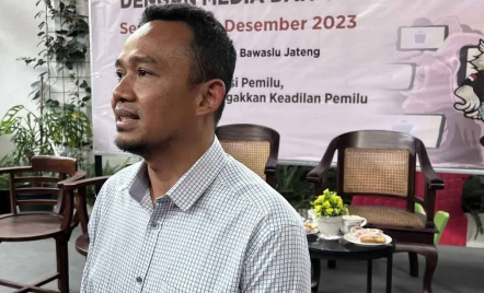 Pj Gubernur Jateng Diduga Sambut Capres Prabowo Subianto, Bawaslu: Kami Masih Telusuri - GenPI.co