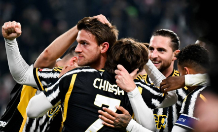 Bantai Salernitana 6-1, Juventus Ukir Rekor 5 Tahun yang Lalu - GenPI.co