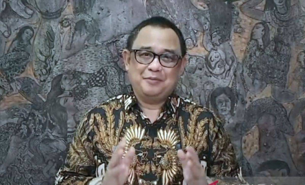 Ari Dwipayana Sebut Jokowi Akan ke Negara ASEAN saat HUT PDIP - GenPI.co