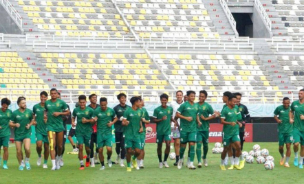 Lawan Juru Kunci, Persebaya Paling Anti Remehkan Bhayangkara FC - GenPI.co