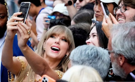Curhat Penggemar Nonton Konser Taylor Swift, Seperti Tidak Nyata - GenPI.co